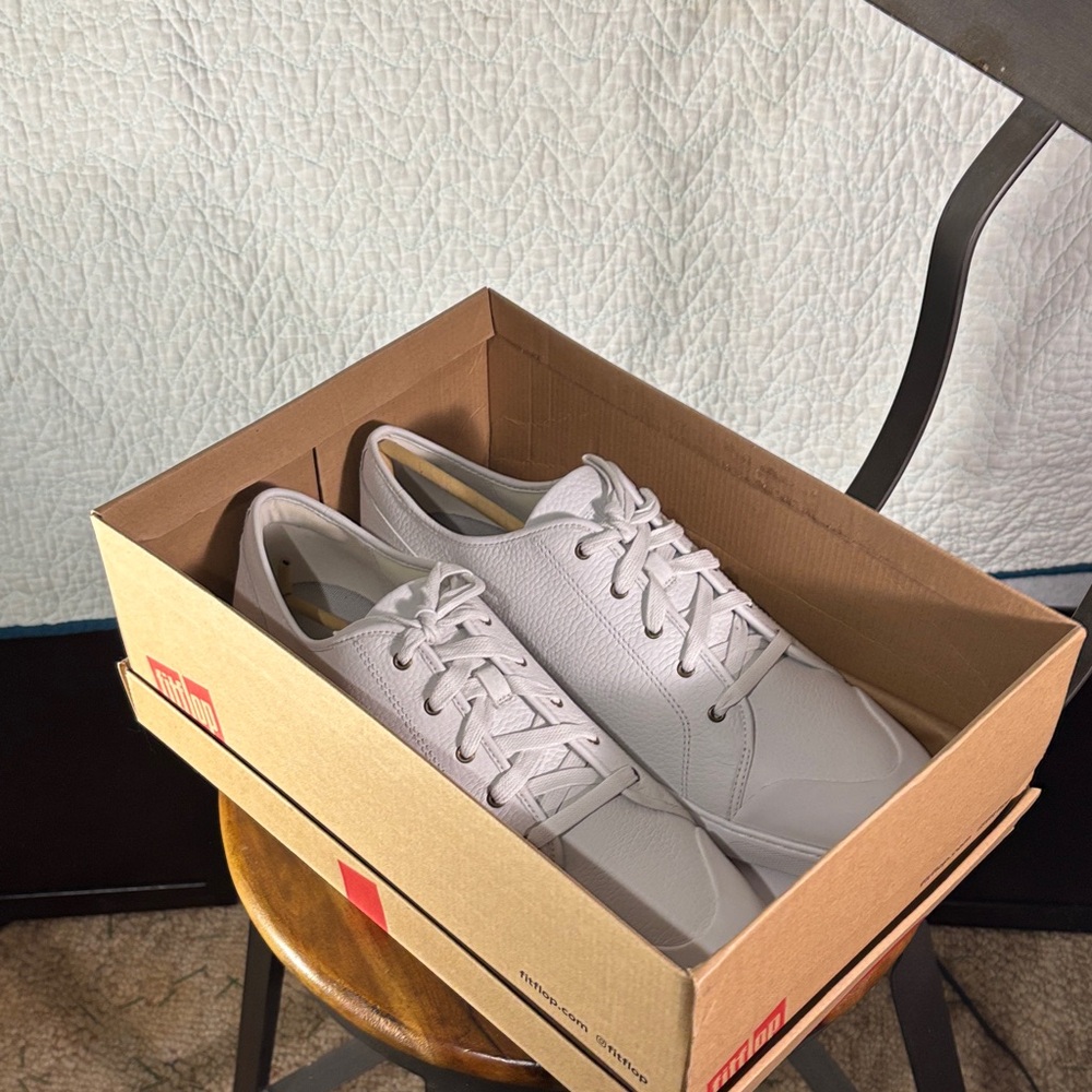 Fitflop Men's White Leather Sneakers